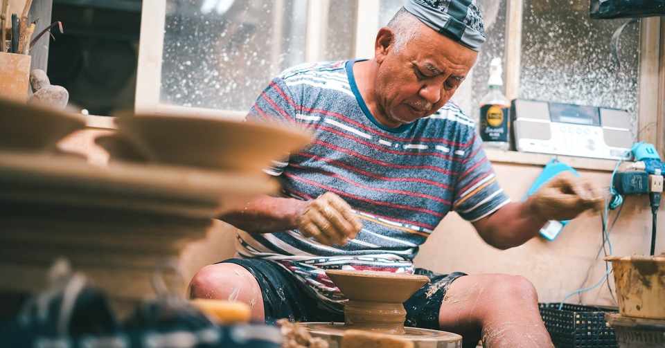 観光客減ならば おうちと繋ごう Craft陶器市 6月は沖縄のやちむんを特集 Craft Store クラフトストア