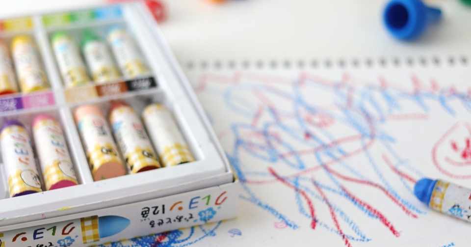 1歳のお絵かきデビューにベビーコロール 2歳でクレヨンにシフトチェンジ えとうさちこ Note