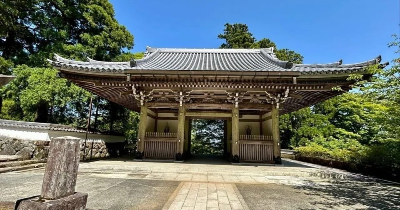 神宮の鬼門を守る、朝熊岳金剛證寺｜伊勢とこわかや