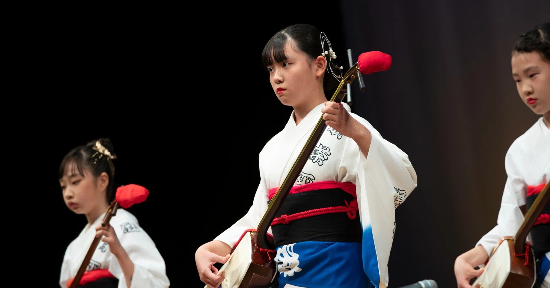 編集長日誌｜子どもたちの三味線に、未来を聴いた｜猿楽社｜阿波踊りの