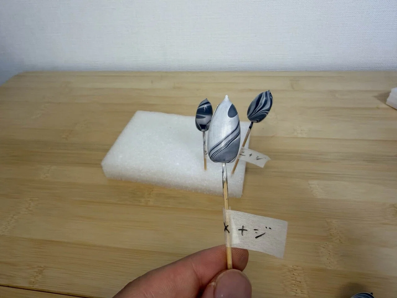 どんぐりマーブルピアス 制作記④| 気泡をなくしなめらかにするための 