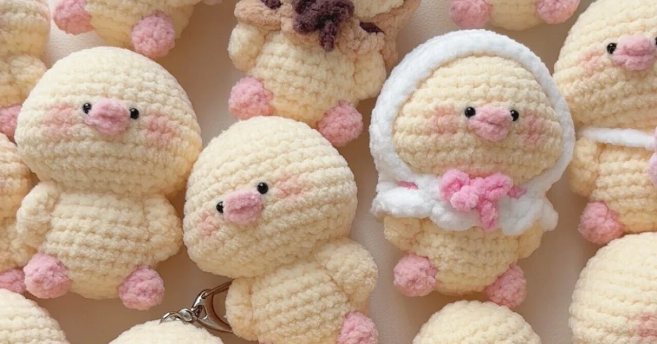 テディベア　ハンドメイド　作家　ベビー　ひよこ　　編みぐるみ　くすみピンク はじめてのnote【自己紹介】￤あみぐるみ作家のこれから｜nic:o（にこ