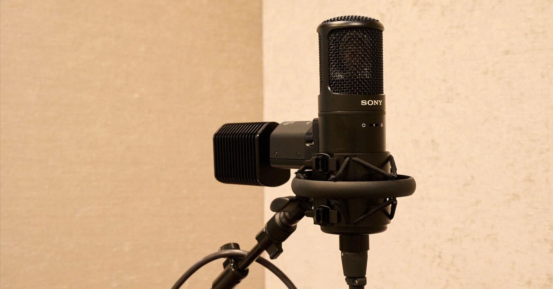 SONY C-800G/9X｜LAM Studio