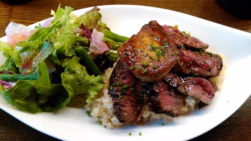 オシャレに決めたいときはココ 銀座 東銀座エリアのご紹介 ファイナル晩餐 Note