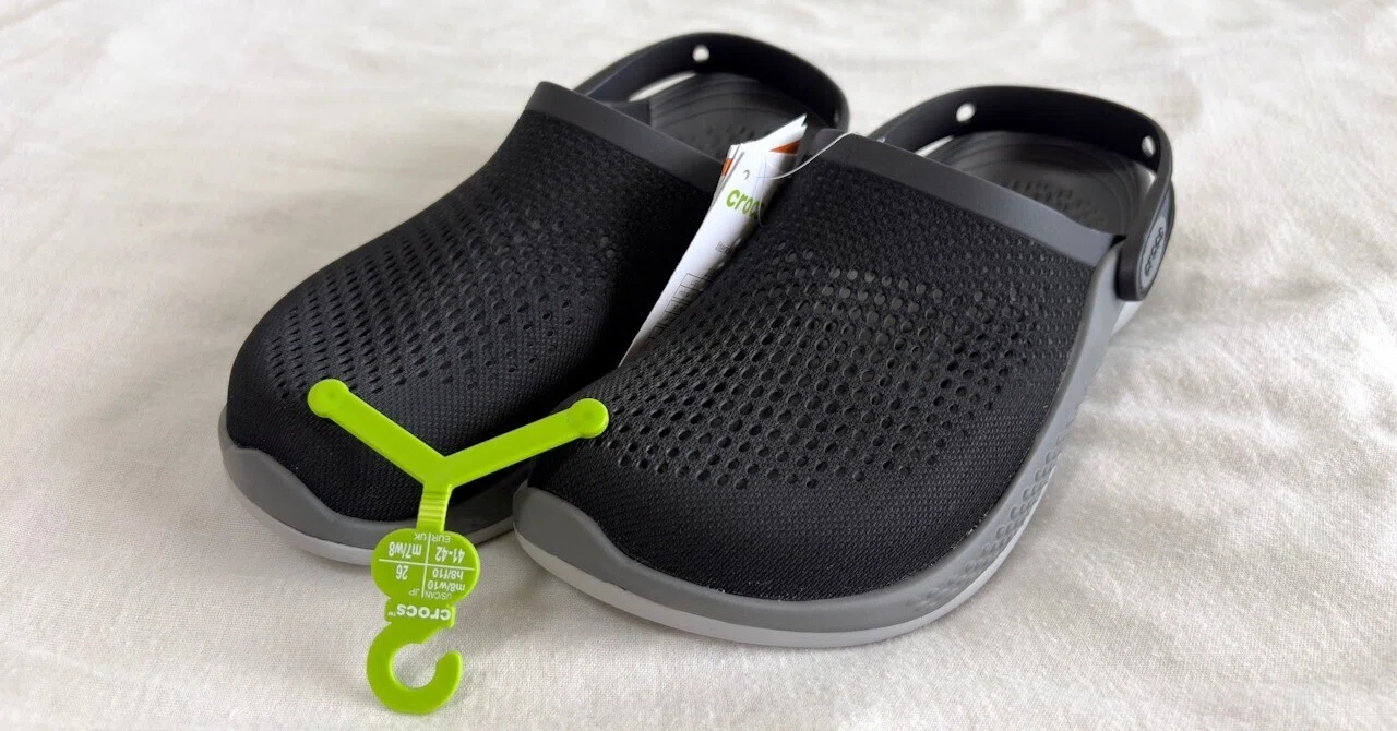 Crocs LiteRide 360 | A summer sandal that is surprisingly rigid despite ...