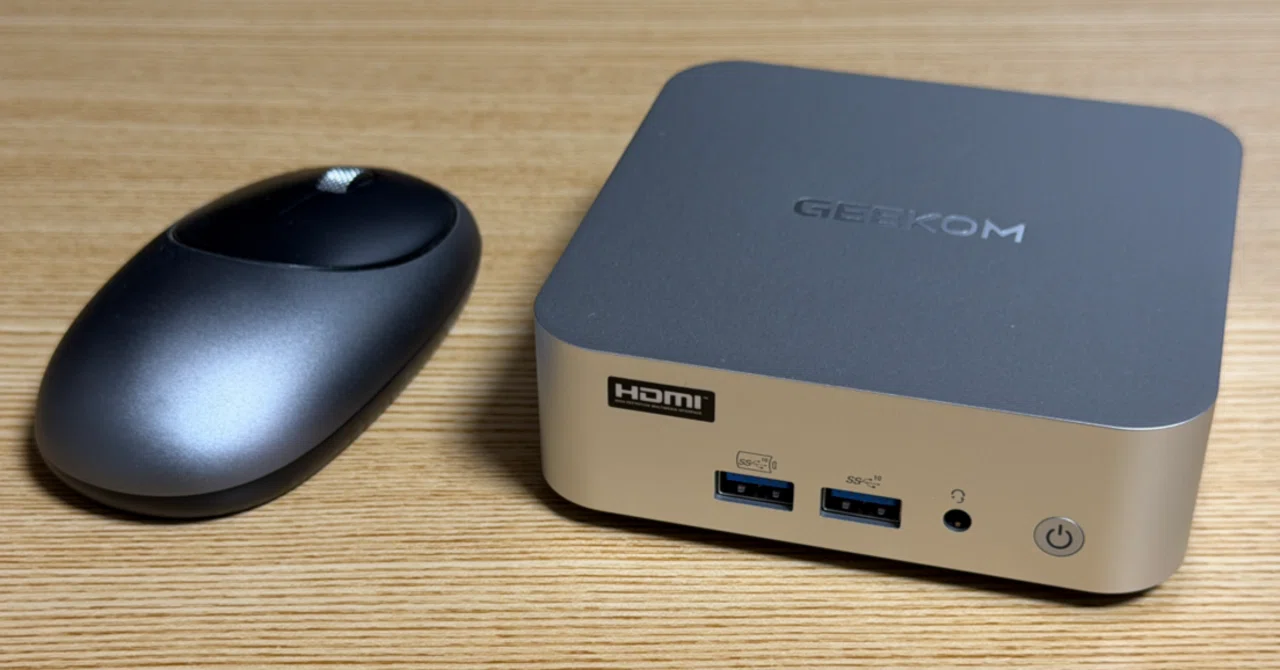 GEEKOM A8、Ryzen 7 8745HS搭載のミニPCがタイムセール中。実機