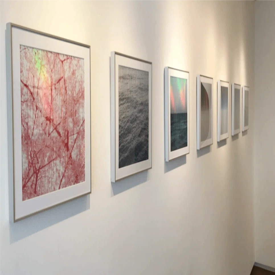 光」を額装する | 『間』に浮かぶ虹---久保田友理子 個展《Beyond the
