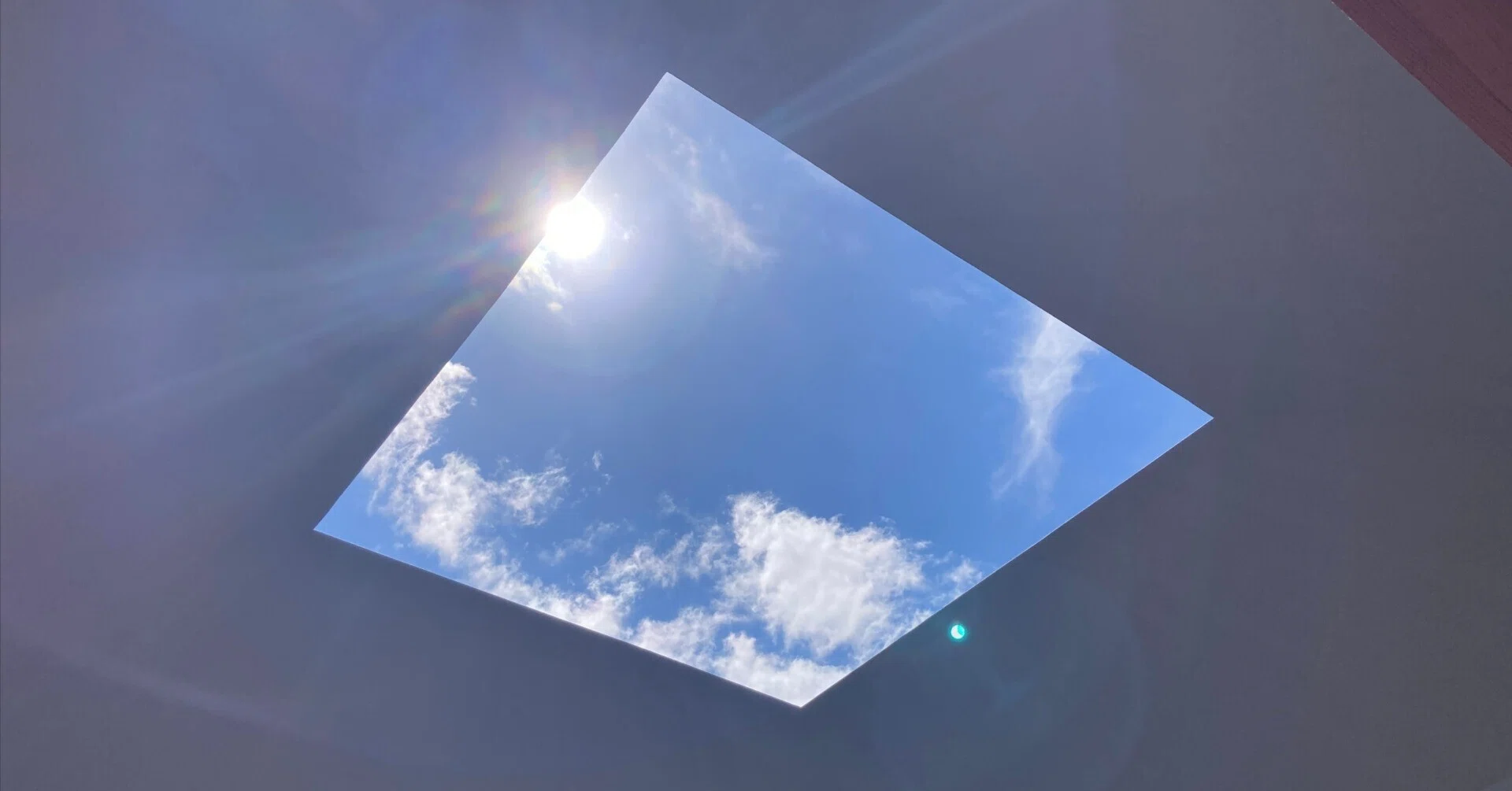 Feeling Light and Shadow: 'House of Light' | James Turrell's Space