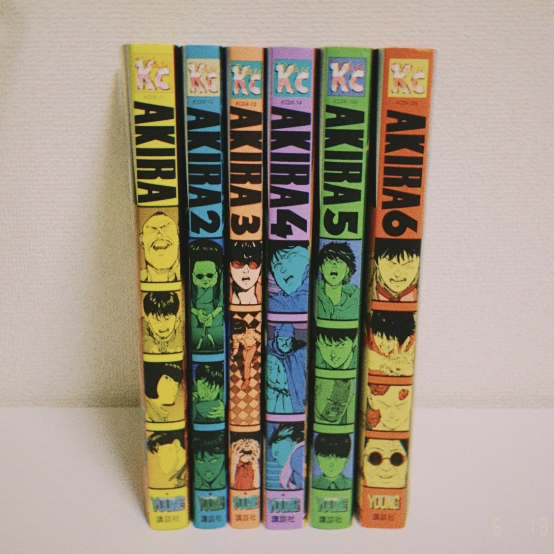 AKIRA｜よるのそら