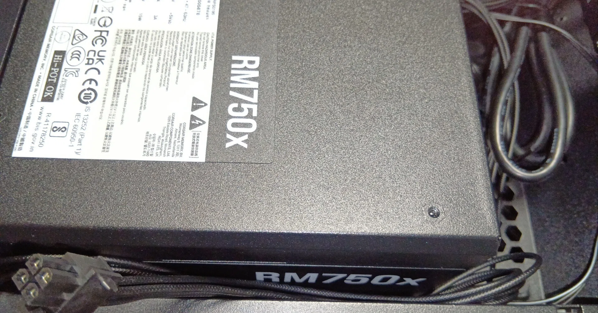 PC】電源ユニットを交換する！ - CORSAIR RM750x｜Rwi