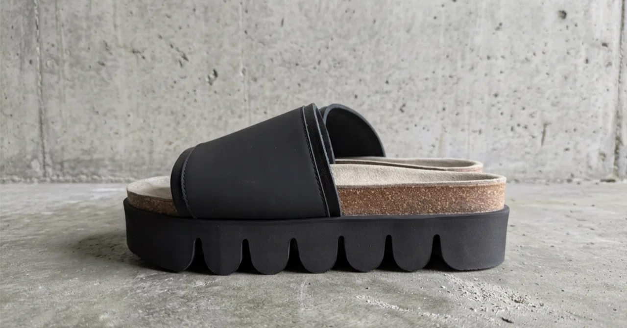 hender scheme caterpillar レザーサンダル 購入品紹介】本格レザーなスライドサンダル Hender Scheme
