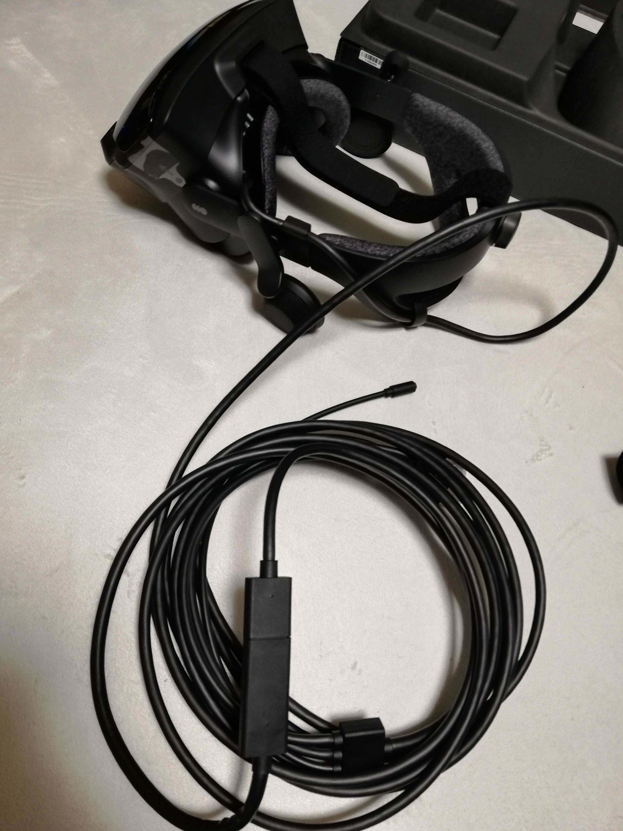 Valve Index開封の儀|ひら吉/hirakichi@温泉街のVR猫 Valve Index開封の儀|ひら吉/hirakichi@温泉街のVR猫