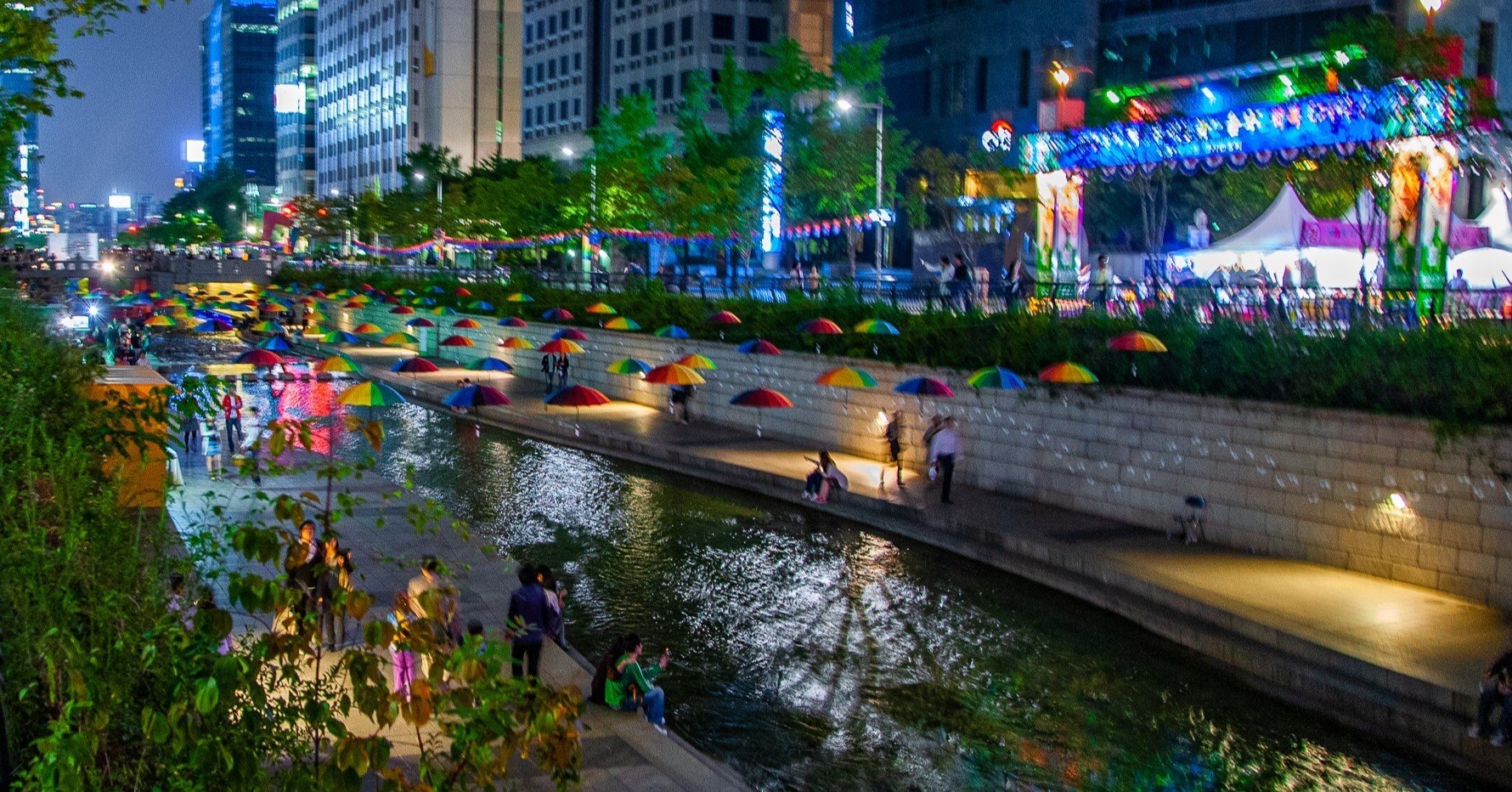 ソウル清渓川の夜景 Zenpaku Note ソウル清渓川の夜景 Zenpaku Note