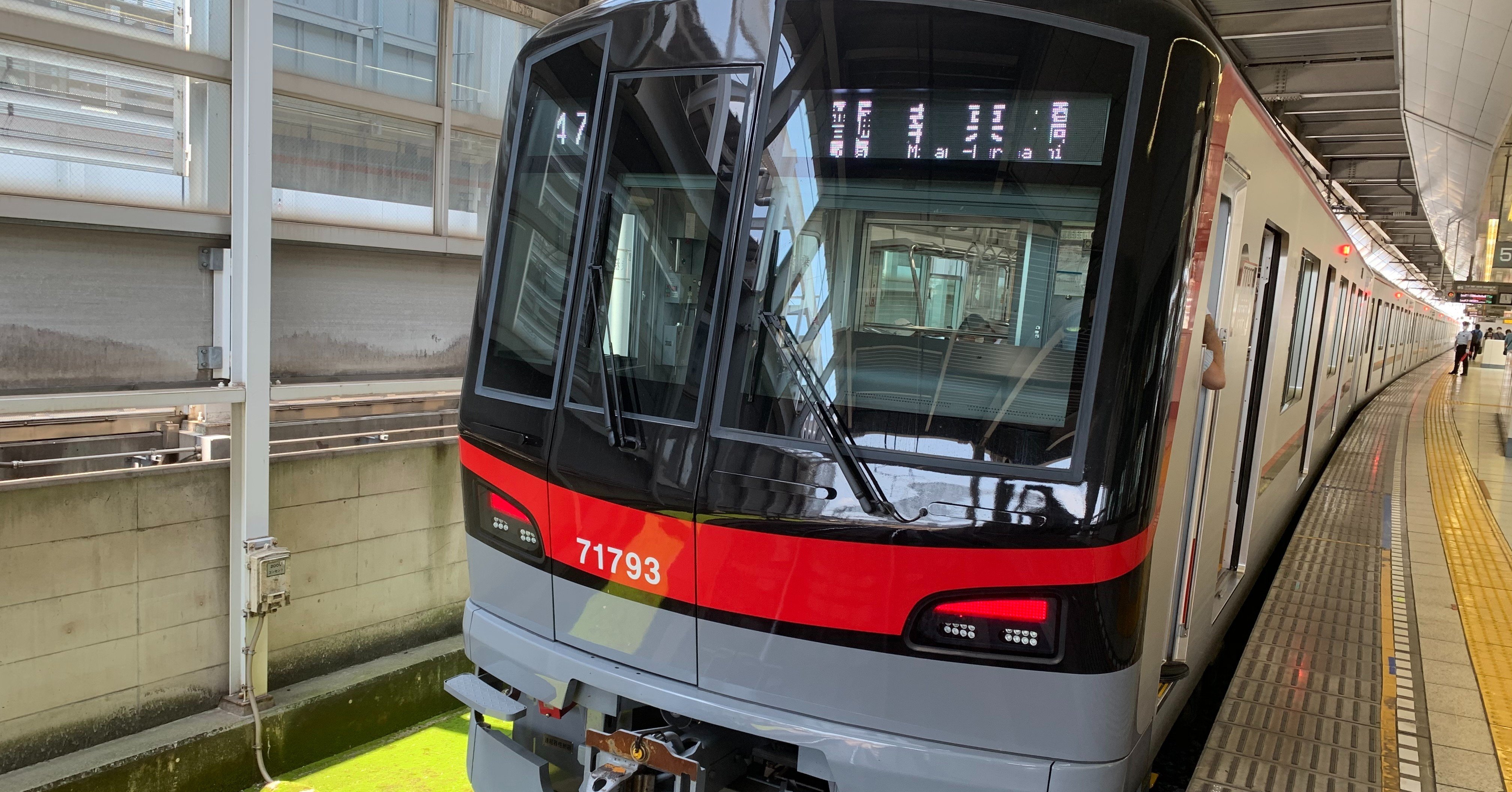 東武70090型に乗ってきた！「THライナー」使用車両｜桐ケ谷淳一