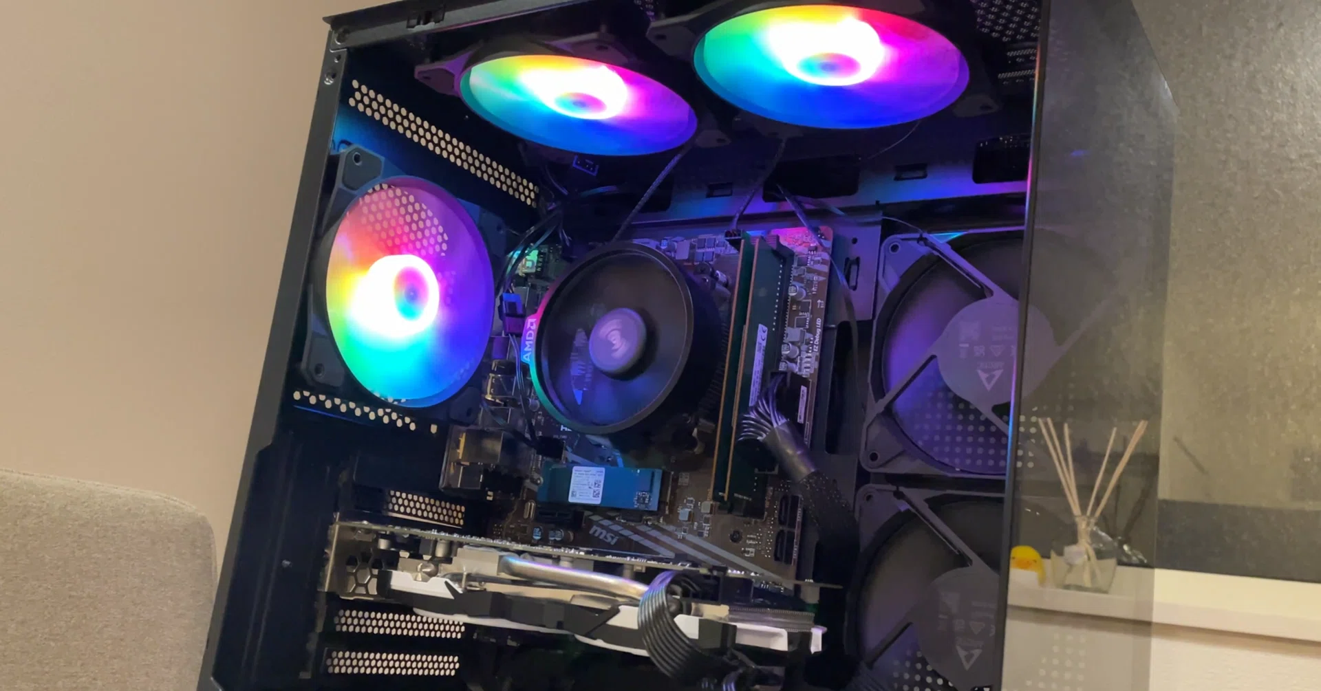 5万円以下の自作ローエンドPCが完成！新品中古品織り交ぜ、原神を快適