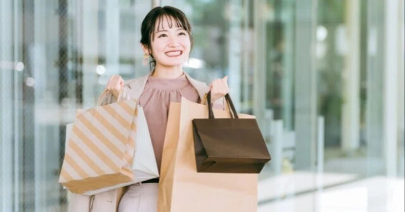 物欲が人の皮をかぶっている私と、物欲が透明化している彼女。3つの学術視点から紐解く、新世代の欲望とマーケターの生態系|☕️喫茶もなみえ thumbnail