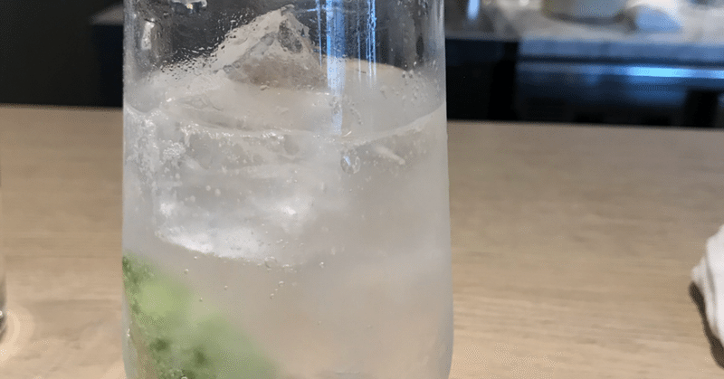 Bombay Sapphire よりTanqueray