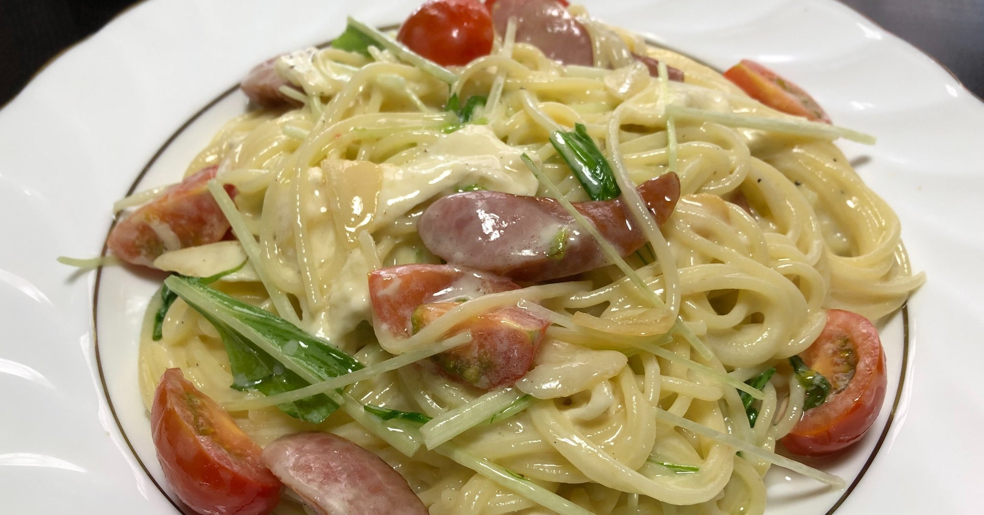 カマンベールのアヒージョパスタ わいるどはんと Note カマンベールのアヒージョパスタ わいるどはんと Note