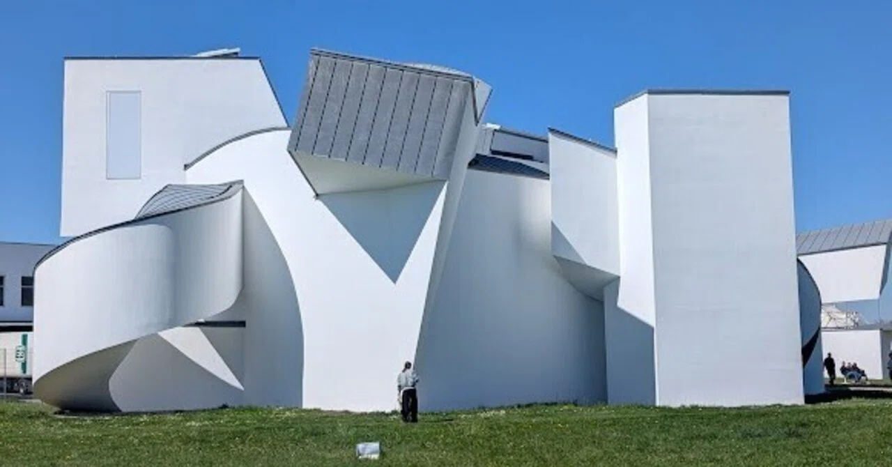 デザイナーの世界旅行4】まるで世界の建築展覧会、ヴィトラキャンパス
