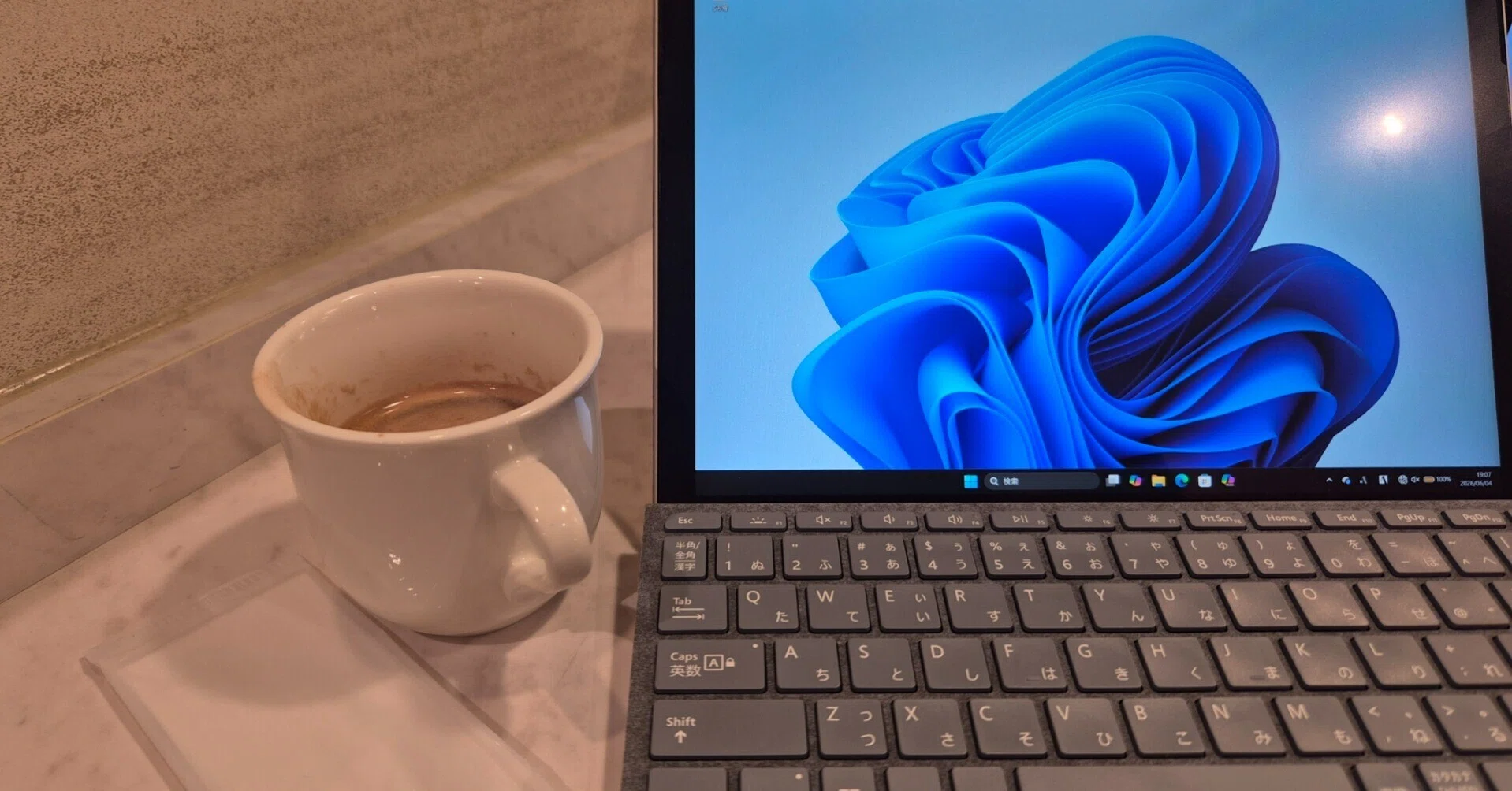 小さくて軽いは正義 Surface Go 4｜7960