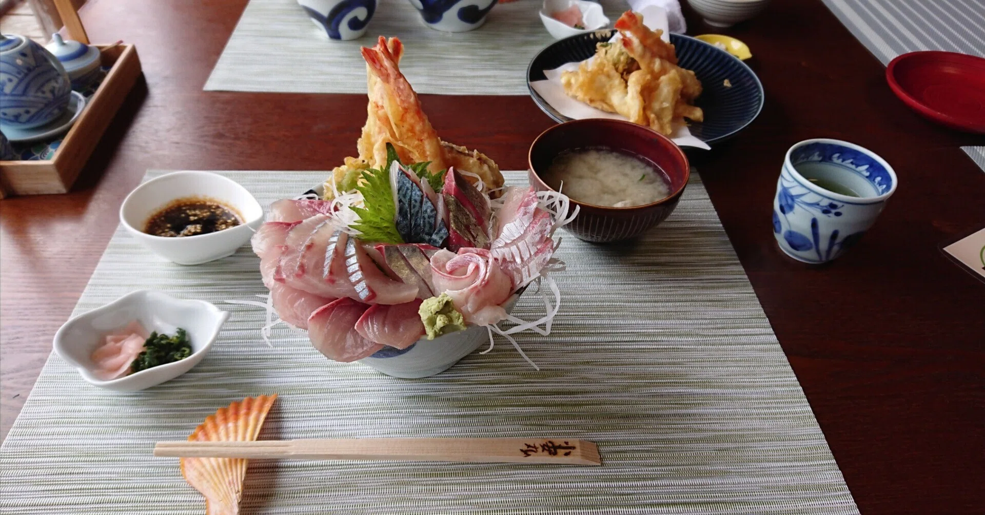 飯尾啓（真作保証）・（作品名）南知多師崎風景。本日迄 番外編】ちゃんぽんの前に知ってほしい長崎の魚の話｜街を読む