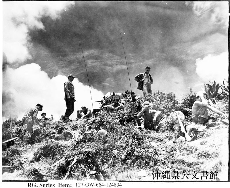 沖縄戦：１９４５年６月１５日】「沖縄戦は峠を越した」─バックナー 