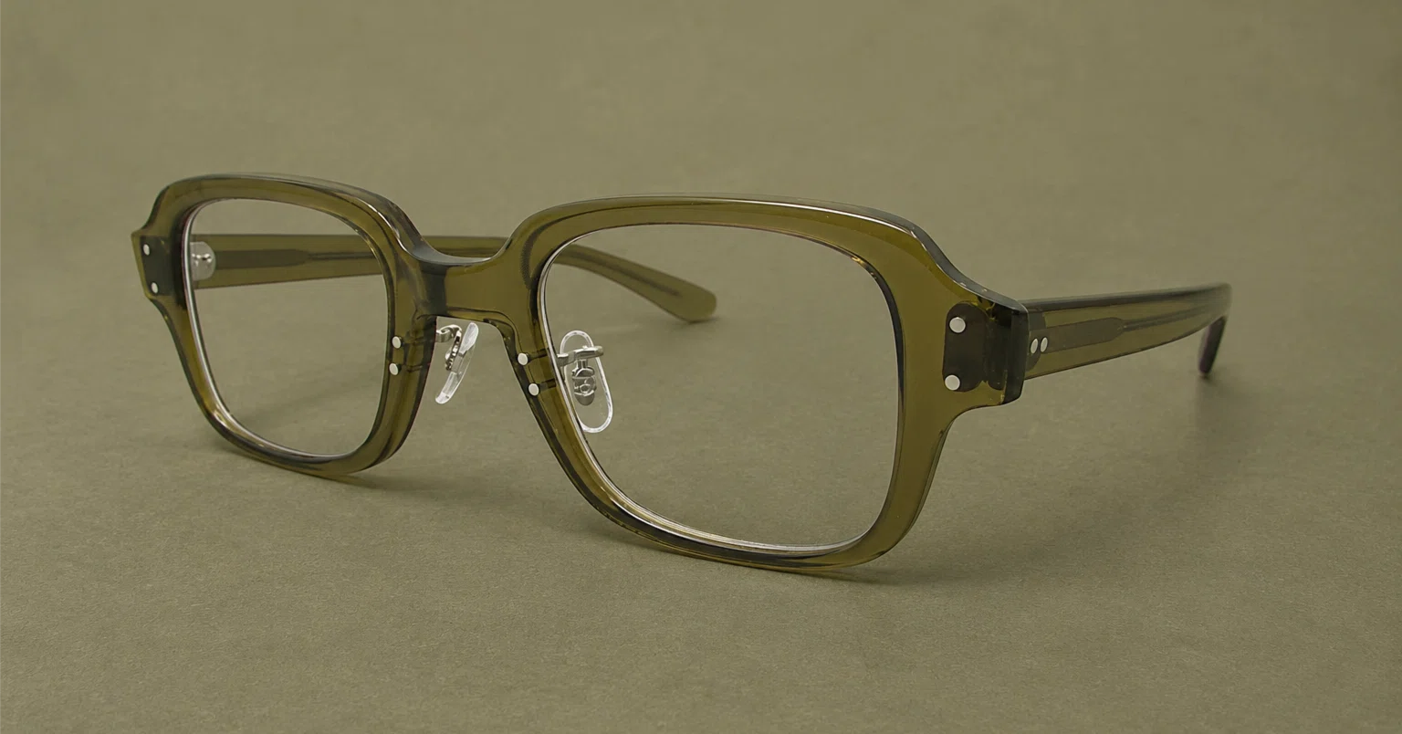 官給品のコダワリを鯖江の技術で愚直に再現 GENERAL OPTICAL Alfa 