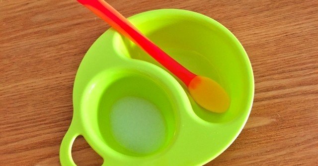 衛生面も万全 離乳食期の外出に便利な容器4選と注意点 Babystock ベビストック こどもごはんの冷凍テクニック Note