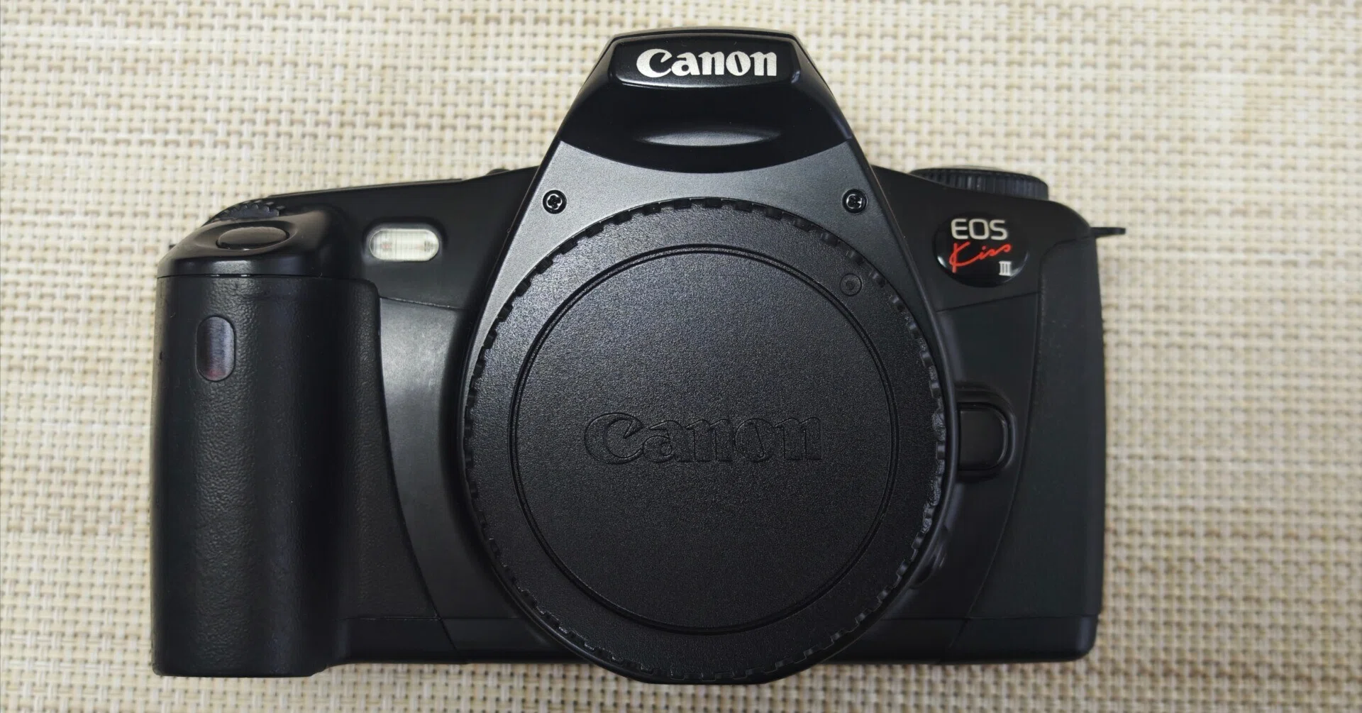 せどり EOS KISS3 ブラックという、探すとなかなか見つからないカメラ