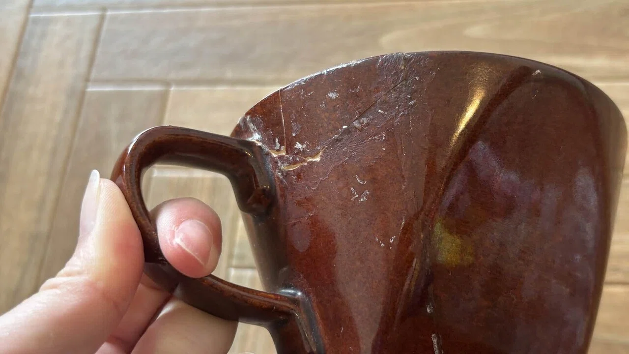 割れた食器を金継ぎ風になおす｜Me