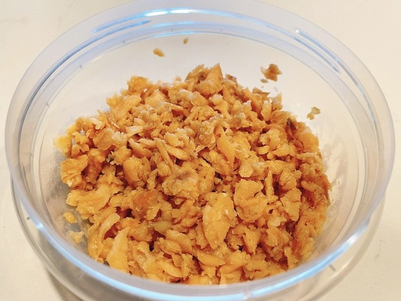 オートミール米の鮭フレーク丼 Renam Note オートミール米の鮭フレーク丼 Renam Note