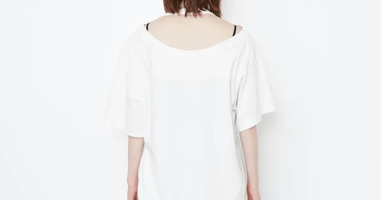 INSCRIRE】が描く、ヘルシーな大人のTシャツRaffi Gauze 2-way T-shirt 