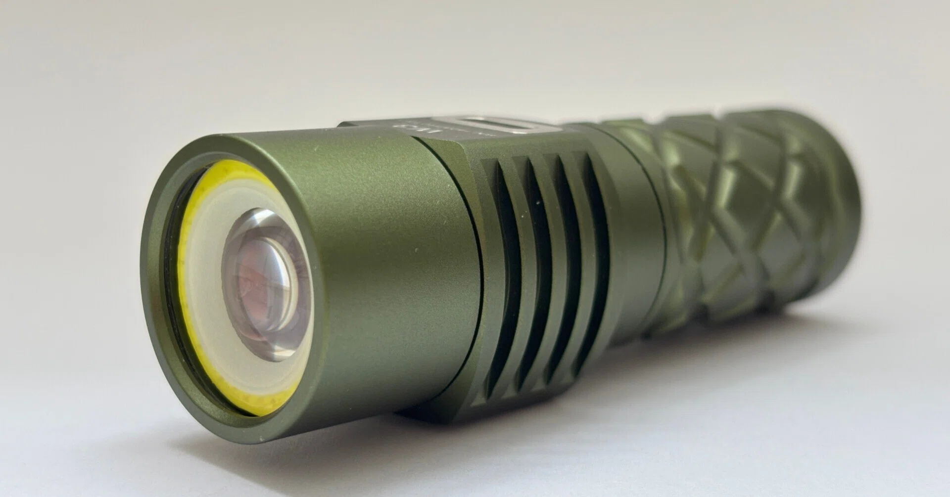 新品 LUMINTOP W3 LEP COB 距離700m フラッシュライト LUMINTOP W3 照射距離最大700m マルチライト｜F.D.L & Tac