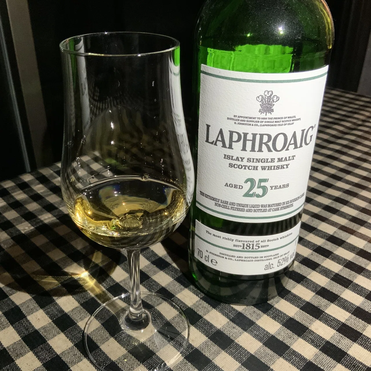 ◇1円～ ラフロイグ 25年 2018 リリース 700ml 52% 箱 冊子付き