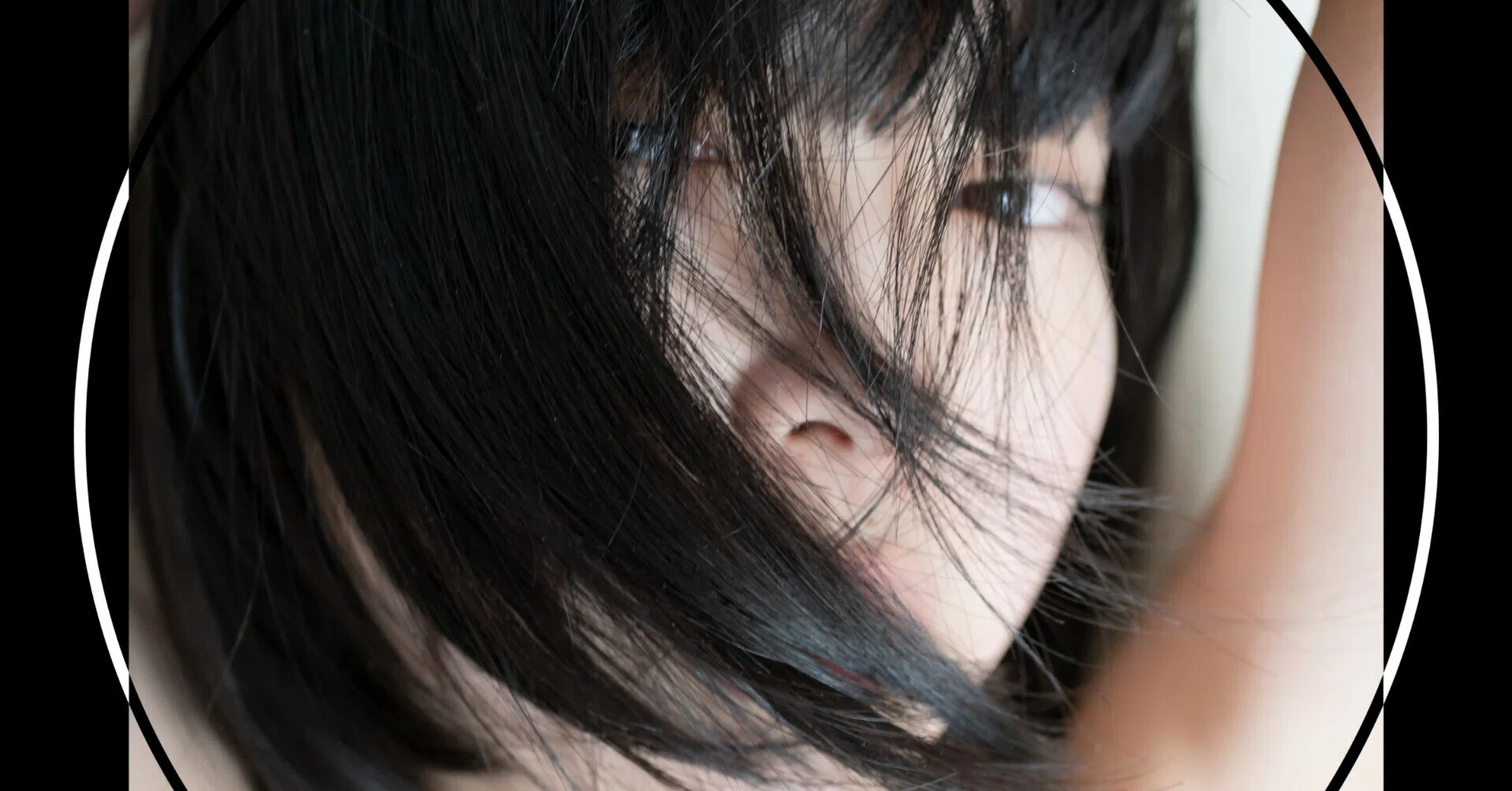 書店でしか今のところ買えない新作写真集】『少女礼讃 Bootleg