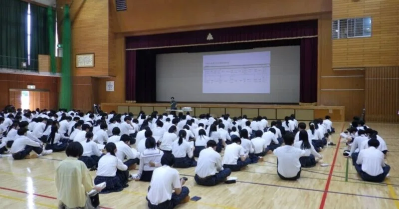 【粉河高校】１年生科目選択説明会（2026年6月11日）