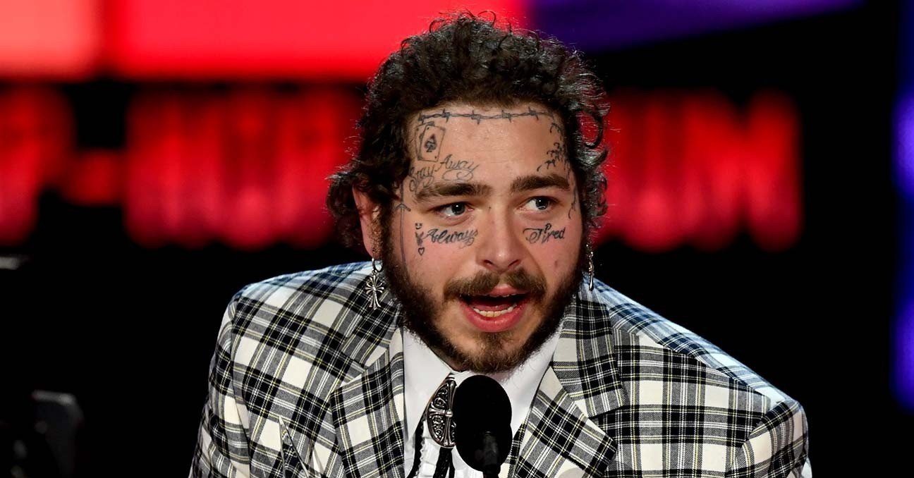 Supersonic出演決定 ポスト マローンのおすすめ人気曲を10曲ご紹介 東のカニエウエスト Note Supersonic出演決定 ポスト マローンのおすすめ人気曲を10曲ご紹介 東のカニエウエスト Note