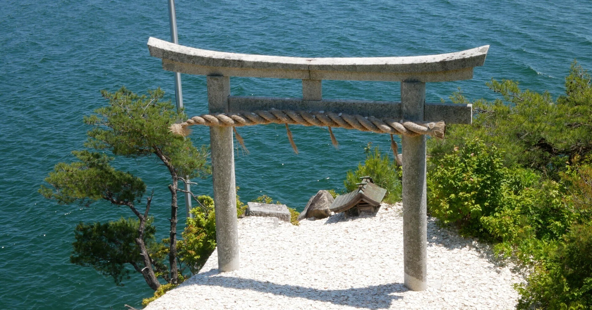 ひとり旅】竹生島の暴投と、長浜再訪。最高に滋賀を堪能した一日