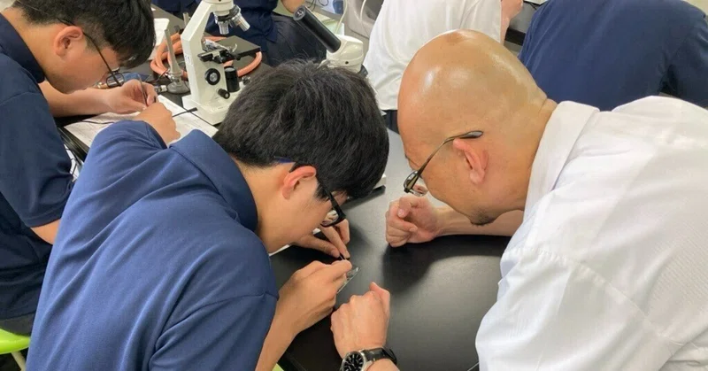 【〈理系がおもしろい！体験プロジェクト〉第2弾！顕微鏡の向こうに広がる「巨大染色体」の世界】海南高校海南校舎
