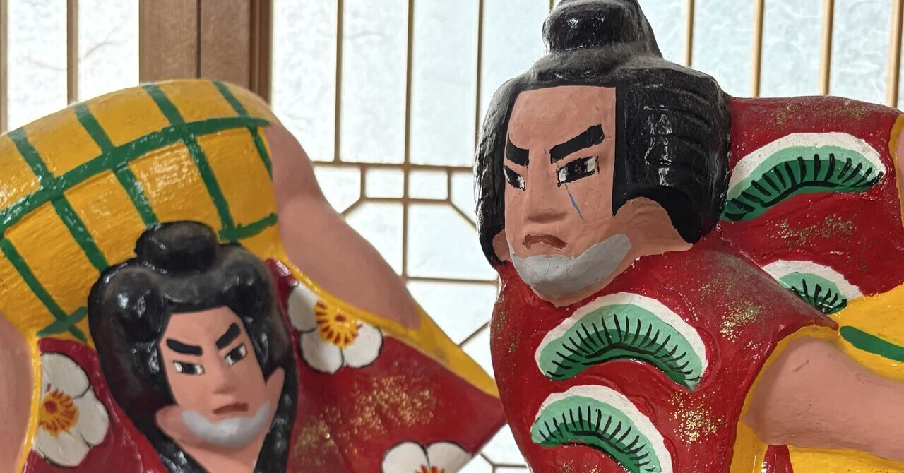 Myコレクション#8高山八郎＞消えないタイムラインと、三河旭土人形の赤