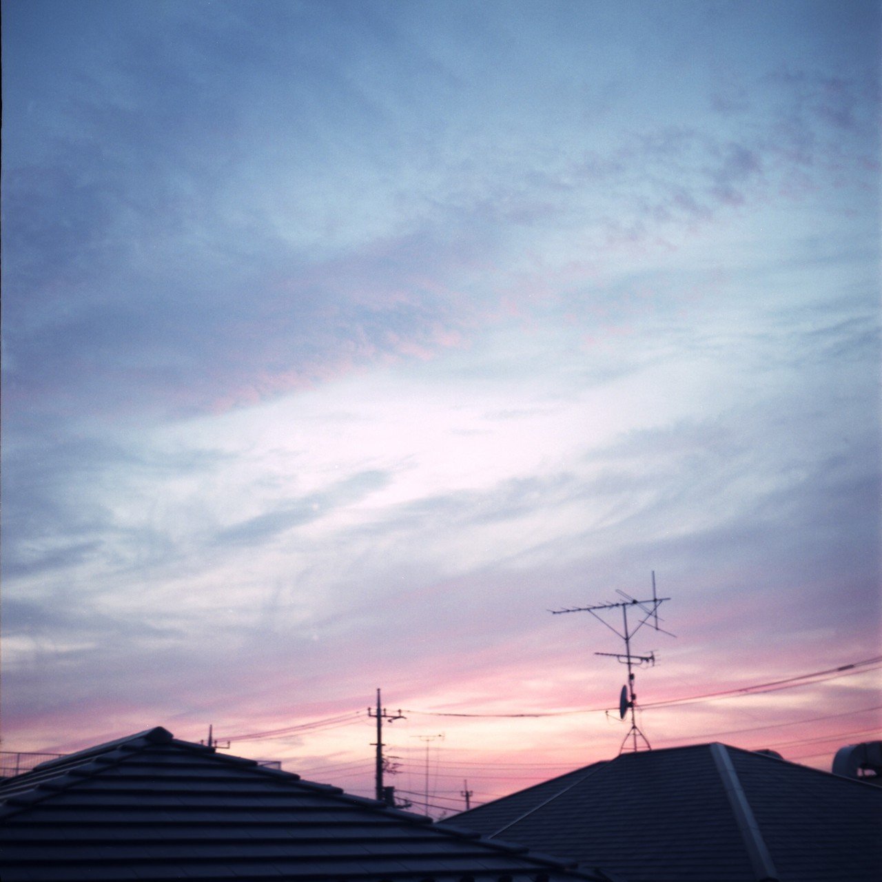 フィルムカメラでマジックアワーを撮る 写真事務所プリズムラインの お世話になっております Note フィルムカメラでマジックアワーを撮る 写真事務所プリズムラインの お世話になっております Note