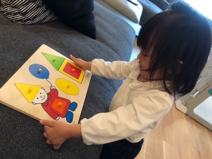 英語リトミックのレッスン 1歳6ヵ月 1歳8ヶ月 音楽に合わせて楽しくパズル スタジオでのレッスンも始まりました Mama0403 Note 英語リトミックのレッスン 1歳6ヵ月 1歳8ヶ月 音楽に合わせて楽しくパズル スタジオでのレッスンも始まりました Mama0403 Note