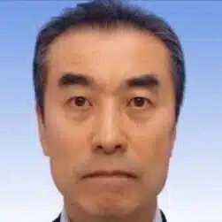 磯崎シンゴ