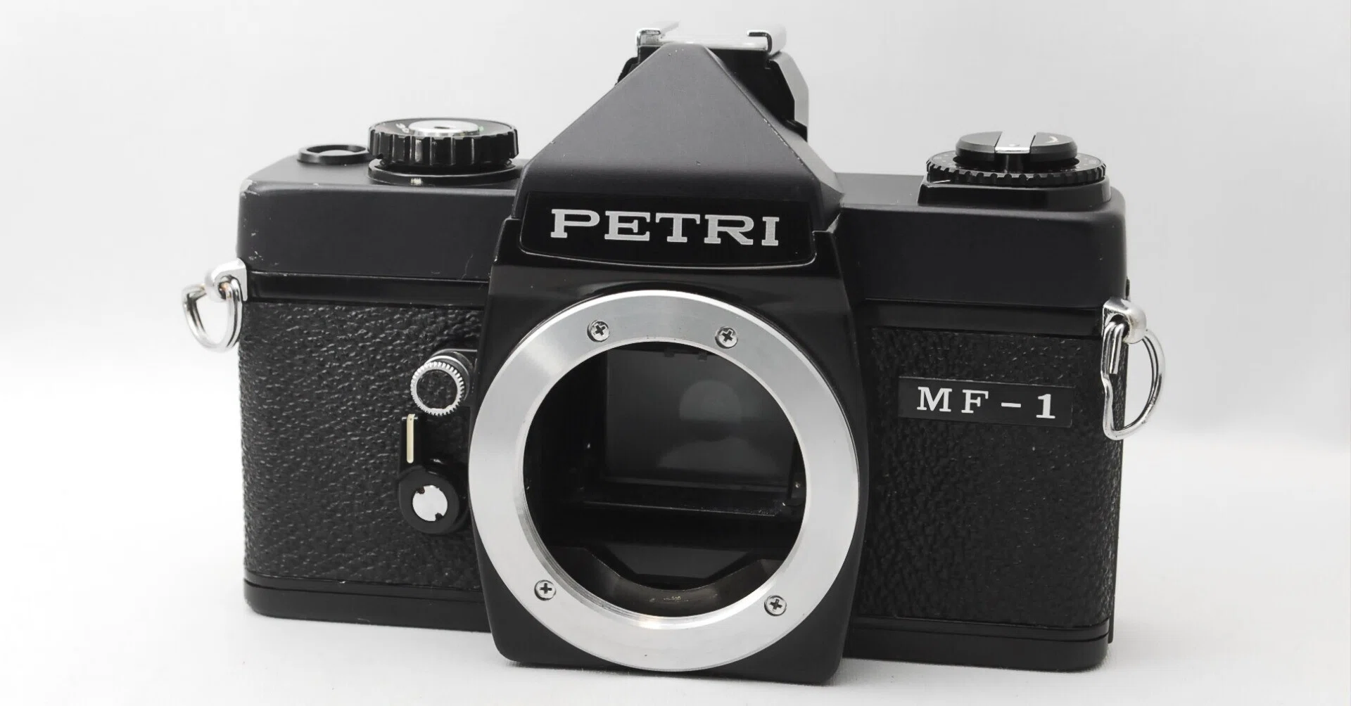 Petri MF-1の分解｜フィルムカメラ修理のアクアカメラ