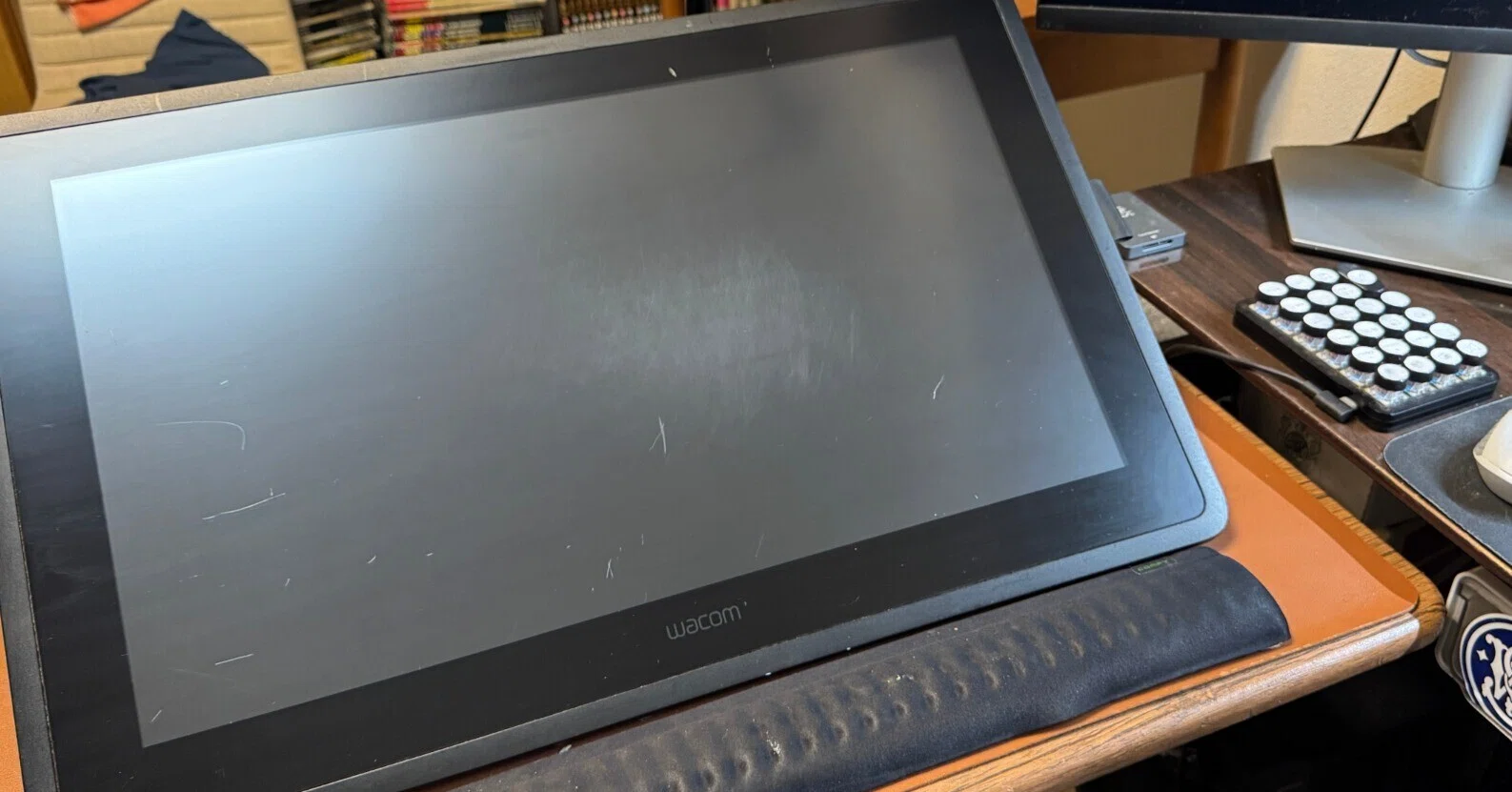 Cintiq Pro24(DTK-2420/K0)を買わない方がいい3つの理由｜稗田