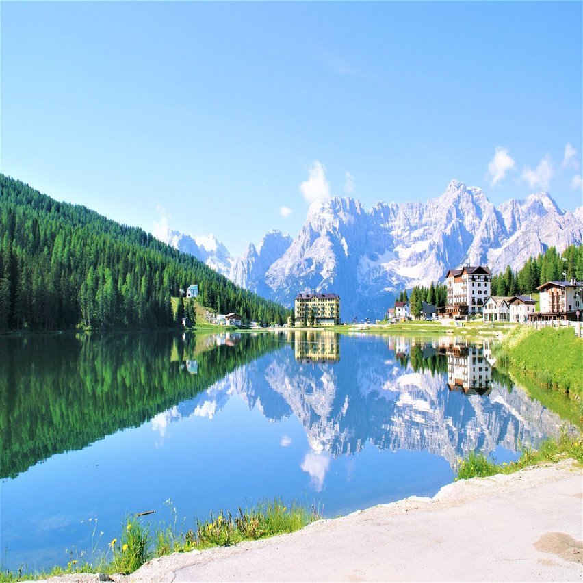 ミズリーナ湖 朝の風景 食の工房オフィスアルベロ イタリア料理教室 In 神戸 Note