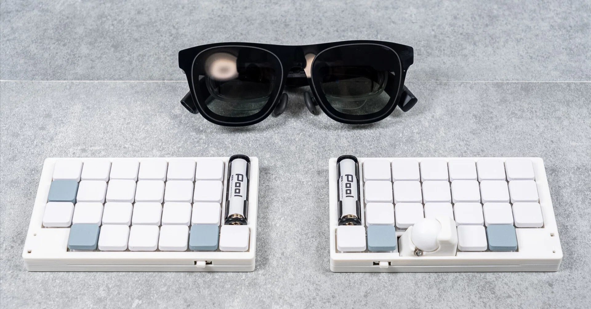 【美品/付属品完備】XREAL ONE CLine46×Xreal Oneで出張用最強セットアップを。｜Shino｜20代フリーランス