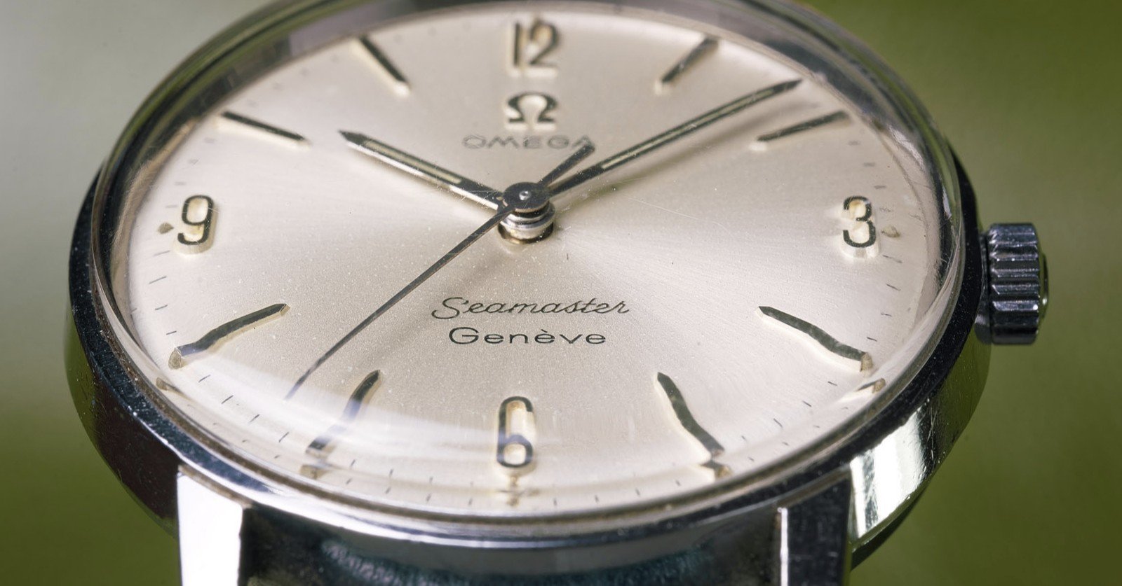 腕時計 購入は3年程前ですがその夏に使用しただけですのでとても綺麗な状態です。 腕時計 購入は3年程前ですがその夏に使用しただけですのでとても