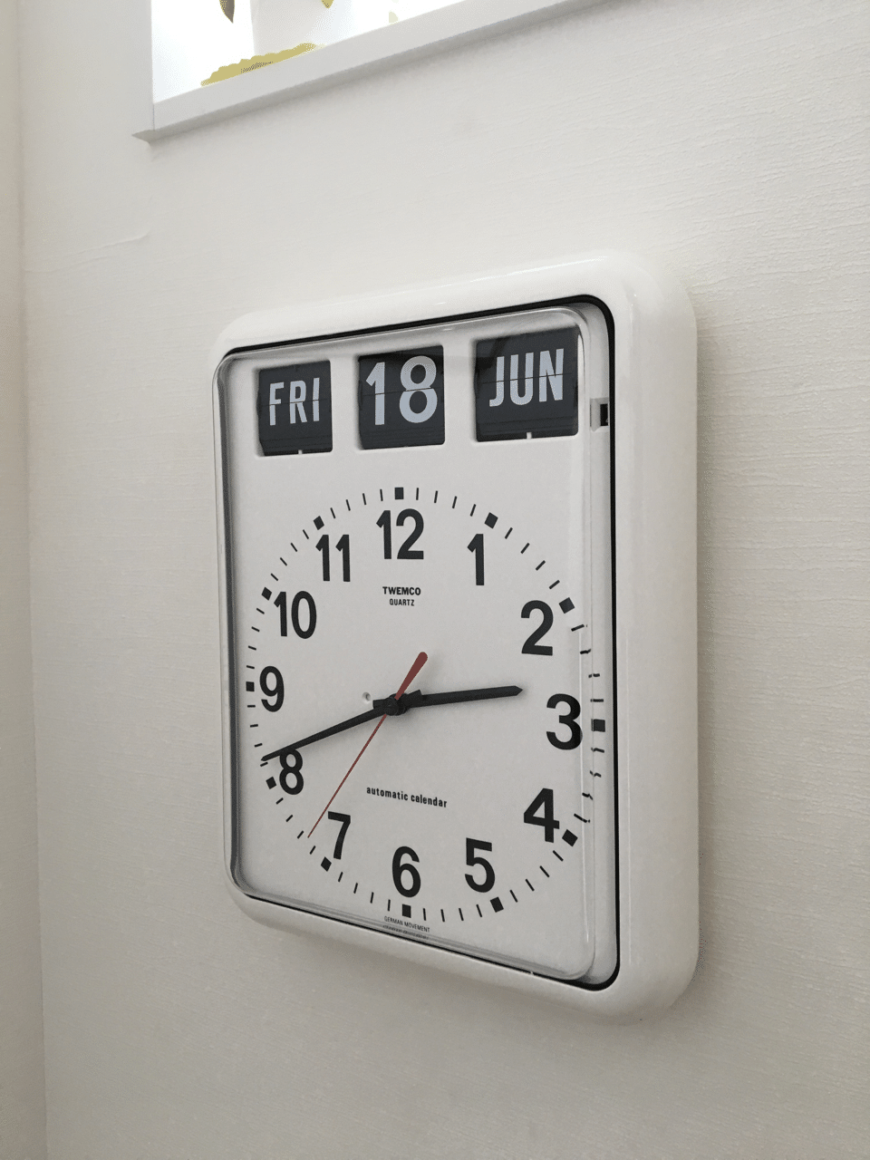 TWEMCO (トゥエンコ) 電波掛け時計 パーペチュアルカレンダー機能 RC