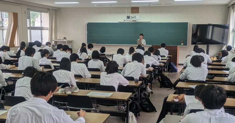 【新宮高校】３年生を対象に「私立大学受験アセンブリー」を開催しました。